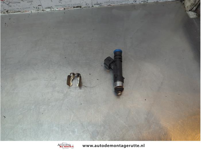Gebruikte Injector (benzine injectie) Opel Astra O182299