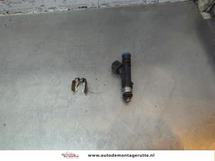 O182302 Gebruikte injector (benzine injectie) Opel Astra