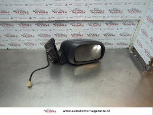 O182332 Gebruikte buitenspiegel rechts Suzuki Swift