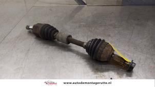 O182372 Gebruikte cardanas links-voor (vwa) Ford Focus