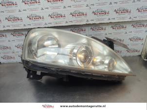 O182392 Gebruikte koplamp rechts Opel Corsa
