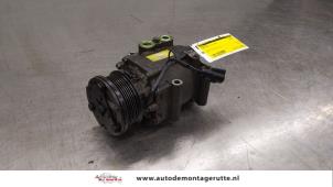 O182393 Gebruikte pomp airco Ford Focus