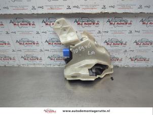 O182519 Gebruikte portierslot mechaniek 4deurs links-achter Volkswagen Golf