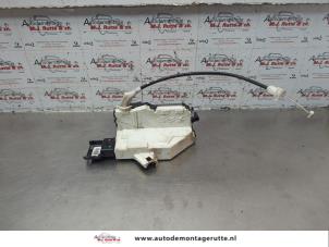 O182555 Gebruikte slotmechaniek portier 2deurs rechts Citroen Berlingo