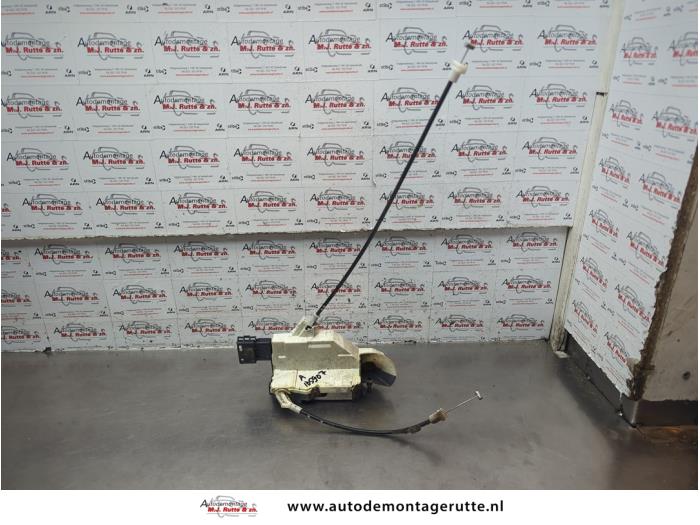 Gebruikte Slotmechaniek achterdeur Bus-Bestel Citroen Berlingo O182556