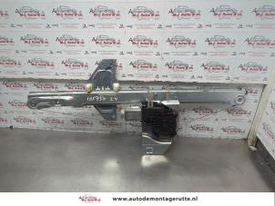 O182646 Gebruikte raammechaniek 2deurs links-voor Citroen Berlingo