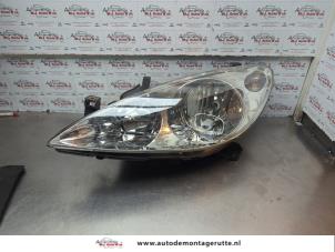 O182658 Gebruikte linker koplamp Peugeot 307