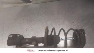 O182691 Gebruikte veerpoot links-voor Renault Modus