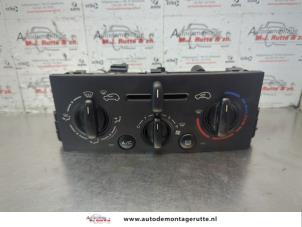 O182746 Gebruikte kachel bedieningspaneel Peugeot 207