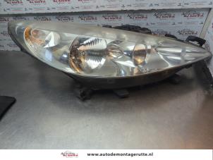 O182768 Gebruikte koplamp rechts Peugeot 207