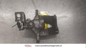 O182851 Gebruikte remklauw (tang) rechts-achter Ford Mondeo