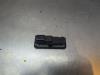 Gebruikte Schakelaar achterklep Peugeot 208 O182887