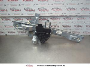 O182888 Gebruikte raammechaniek 4deurs links-voor Peugeot 208