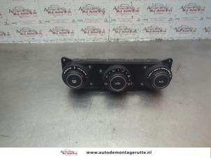 O182899 Gebruikte chaufage bedieningspaneel Kia Cee'D