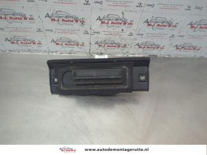 O182963 Gebruikte schakelaar achterklep Peugeot 206 PLUS