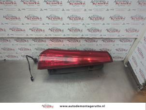 O183006 Gebruikte achterlicht links Kia Cee'D