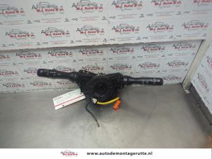 O183011 Gebruikte stuurkolomschakelaar Toyota Aygo