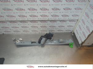 O183022 Gebruikte ruitmechaniek 4deurs rechts-voor Renault Grand Scenic