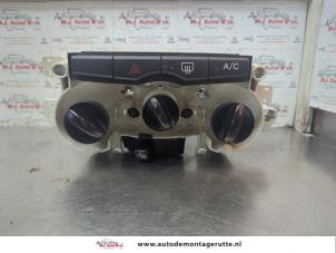 O183029 Gebruikte chaufage bedieningspaneel Daihatsu Materia
