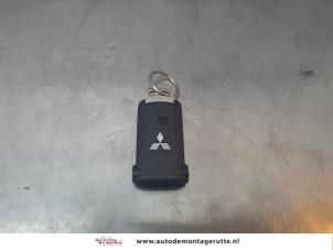 O183120 Gebruikte sleutel Mitsubishi Outlander