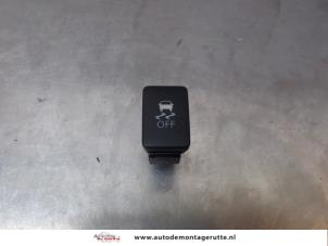O183122 Gebruikte esp schakelaar Mitsubishi Outlander