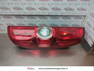 O183300 Gebruikte achterlicht rechts Opel Combo