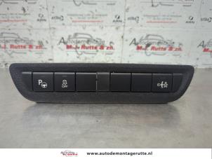 O183360 Gebruikte esp schakelaar Peugeot 208
