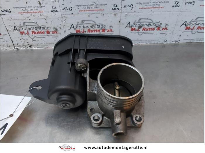 Gebruikte Gasklephuis Peugeot 208 O183374