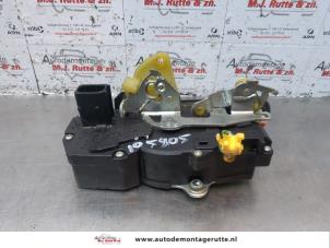 O183472 Gebruikte slotmechaniek portier 4deurs rechts-achter Cadillac CTS