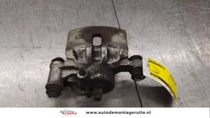 O183572 Gebruikte remklauw (tang) links-voor Kia Picanto