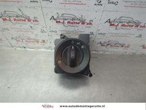 O183574 Gebruikte licht schakelaar Mercedes Citan