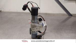O183602 Gebruikte cabriodak motor Peugeot 207
