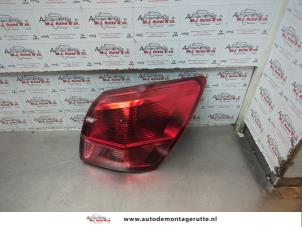 O183604 Gebruikte achterlicht rechts Nissan Qashqai