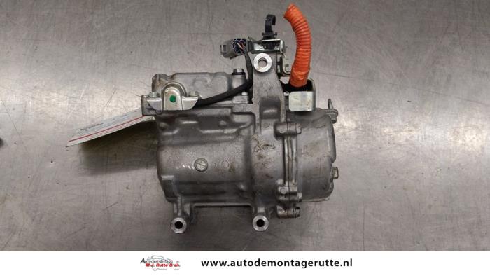 Gebruikte Aircopomp Mitsubishi Outlander O183610