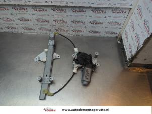 O183629 Gebruikte raammechaniek 4deurs rechts-achter Nissan Qashqai