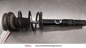 O183659 Gebruikte veerpoot links-voor BMW 5-Serie