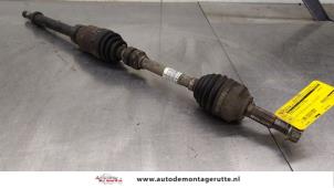 O183660 Gebruikte cardanas rechts-voor (vwa) Nissan Qashqai
