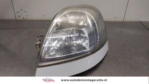 O183663 Gebruikte koplamp links Opel Movano