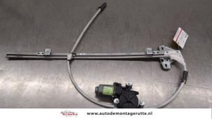 O183665 Gebruikte raammechaniek 2deurs links-voor Opel Movano