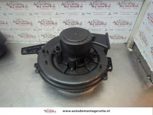 O183690 Gebruikte aanjager Skoda Roomster