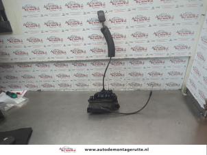 O183740 Gebruikte slotmechaniek portier 4deurs links-voor Renault Megane