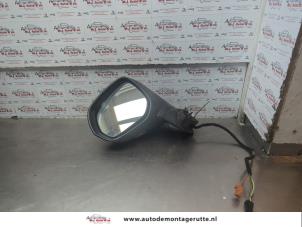 O183793 Gebruikte buitenspiegel links Peugeot 3008
