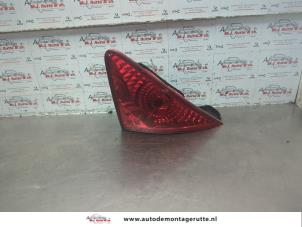O183796 Gebruikte achterlicht rechts Peugeot 3008