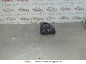 O183839 Gebruikte schakelblok ruiten Ford Transit Connect