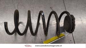 O183861 Gebruikte veerschroef achter Opel Corsa