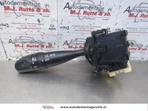 O183946 Gebruikte knipperlicht schakelaar Nissan Pixo