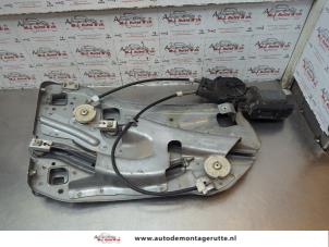 O183949 Gebruikte raammechaniek 2deurs links-achter Renault Megane
