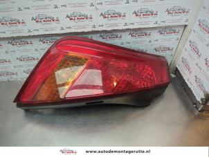 O183972 Gebruikte achterlicht links Nissan Murano
