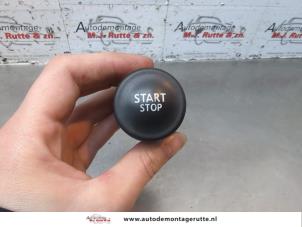 O184001 Gebruikte start/stop schakelaar Renault Megane