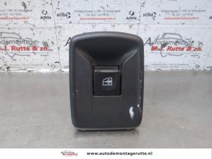 O184013 Gebruikte elektrisch raam schakelaar Renault Kangoo